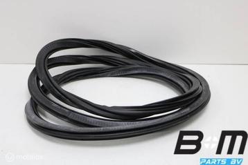 Portierrubber carroseriezijde RV, RA , LV , LA Audi Q3 8U beschikbaar voor biedingen