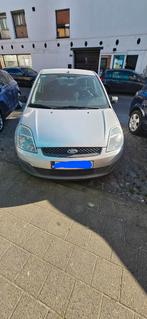 Ford Fiesta 2004, Benzine, 80.000 km, 1,3 motor met ketting, Auto's, Ford, Stof, Zwart, 4 cilinders, Particulier