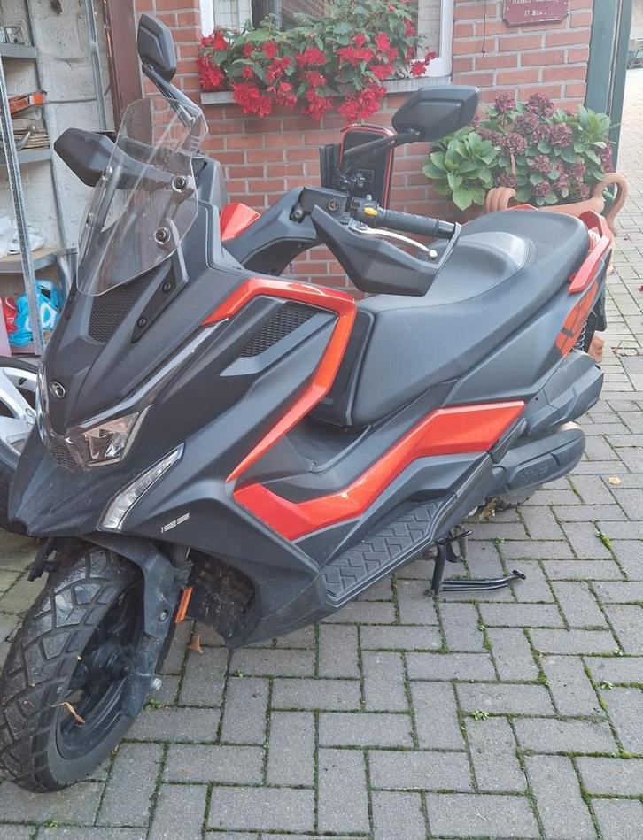 ZGAN Kymco DTX 360 (125CC - 2250km), Motoren, Tuning en Styling, Ophalen