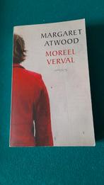 M. Atwood - Moreel verval, Ophalen of Verzenden, Zo goed als nieuw, M. Atwood
