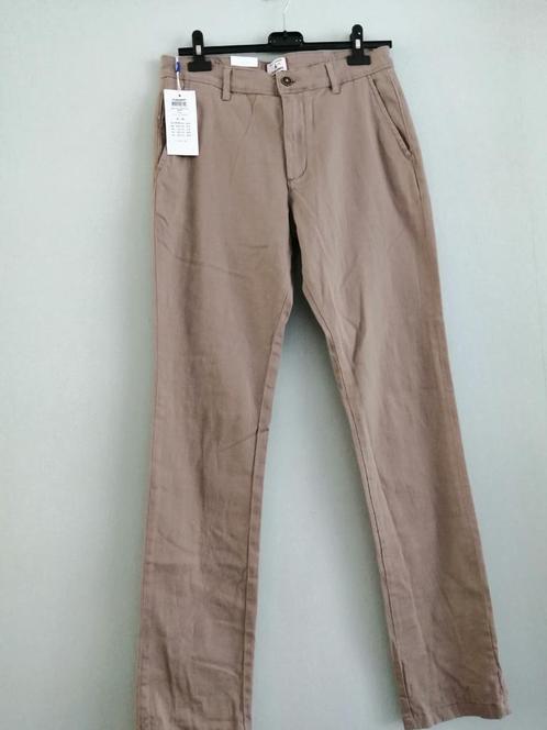 nieuwe lichtbruine broek  Jack & Jones  W30/L34, Kleding | Heren, Broeken en Pantalons, Nieuw, Bruin, Ophalen of Verzenden