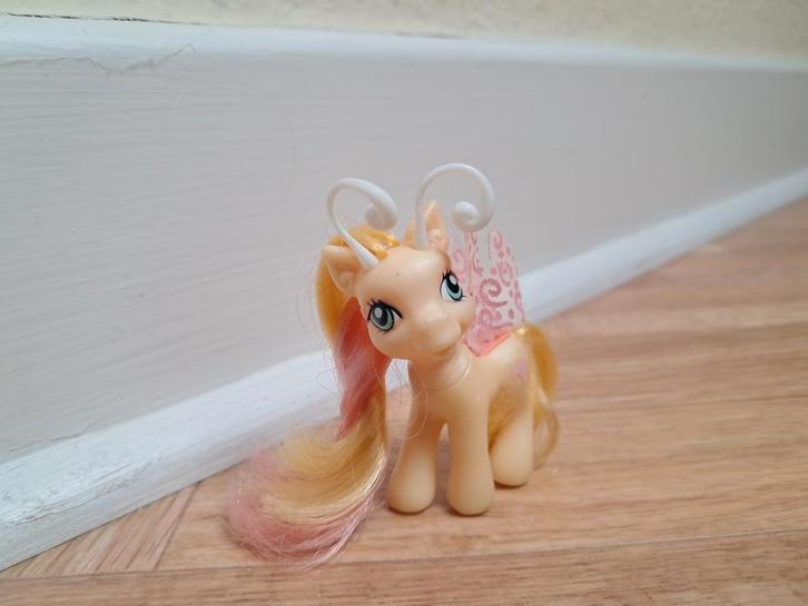 Mijn kleine pony Breezie Willow Wisp 2005, Kinderen en Baby's, Speelgoed | My Little Pony, Gebruikt, Ophalen of Verzenden