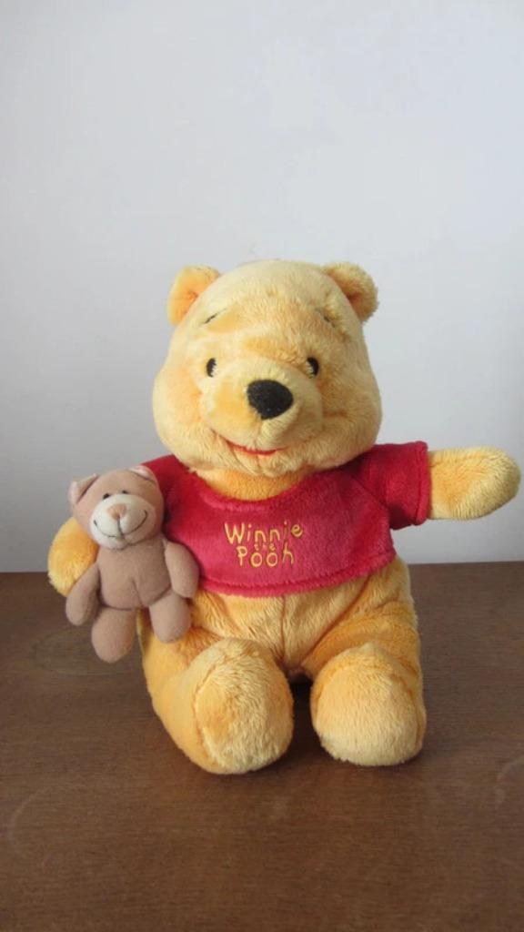 Belle peluche Winnie l'Ourson neuve Nicotoy, Kinderen en Baby's, Speelgoed | Knuffels en Pluche, Nieuw, Beer, Ophalen of Verzenden