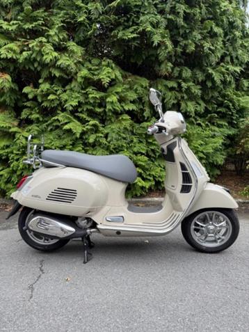 Vespa GTS 310 Nieuw - Destockage beschikbaar voor biedingen