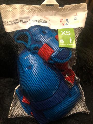 Set van 3 OXELO-beschermers - XS - Nieuw in de doos beschikbaar voor biedingen