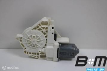Raammotor linksachter Audi Q3 8U 8K0959811A beschikbaar voor biedingen