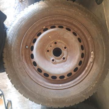 Michelin winterbanden op stalen velgen – 4 stuks beschikbaar voor biedingen