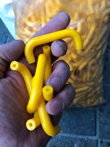 Lot gele handvatten handgrepen beschikbaar voor biedingen