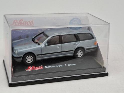 Mercedes Benz E Class T Model - Schuco 1/72, Hobby en Vrije tijd, Modelauto's | Overige schalen, Zo goed als nieuw, Auto, Ophalen of Verzenden