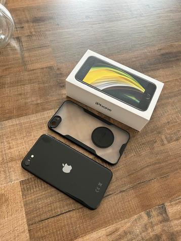 Iphone black SE2020 64gb 90€ beschikbaar voor biedingen