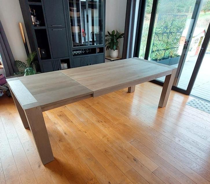 Prachtige uitschuifbare tafel van H&H, Huis en Inrichting, Tafels | Eettafels, Zo goed als nieuw, 50 tot 100 cm, 200 cm of meer