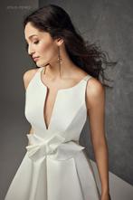 Trouwjurk Jesus Peiro 2345 - NIEUW - M38, Kleding | Dames, Ophalen, Trouwjurk, Wit, Nieuw