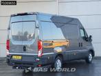 Iveco Daily 35S21 Automaat 2025 model L2H2 Trekhaak Tacho AC, Auto's, Bestelwagens en Lichte vracht, Stof, Euro 6, Iveco, Parkeersensor