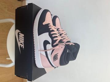Jordan 1 High Atmosphere bumble gum taille 43 beschikbaar voor biedingen