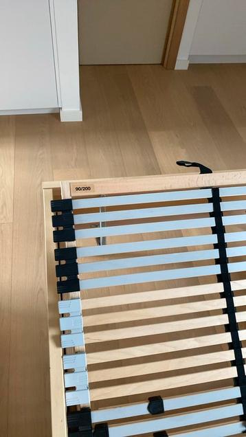 1 persoonsbed in mooie maar gebruikte staat beschikbaar voor biedingen