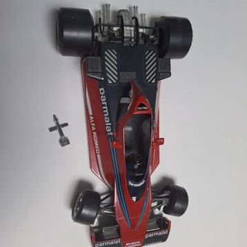 Modelauto Burago 1:14 beschikbaar voor biedingen