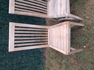 Teaktafel 4 stoelen  beschikbaar voor biedingen