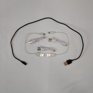 Oplaadkabels usb beschikbaar voor biedingen