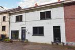 Maison à vendre à Thuin, 4 chambres, Vrijstaande woning, 236 kWh/m²/jaar, 242 m², 4 kamers