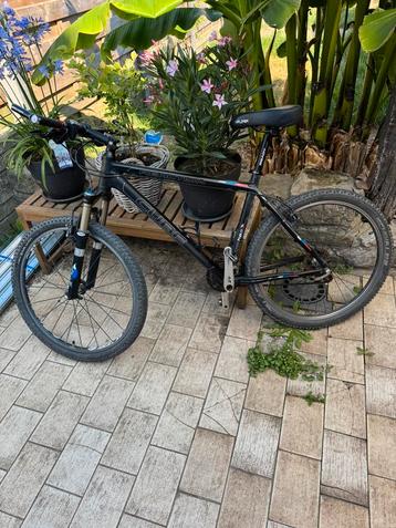 Cube mountainbike beschikbaar voor biedingen