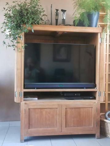 TV kast Teak beschikbaar voor biedingen
