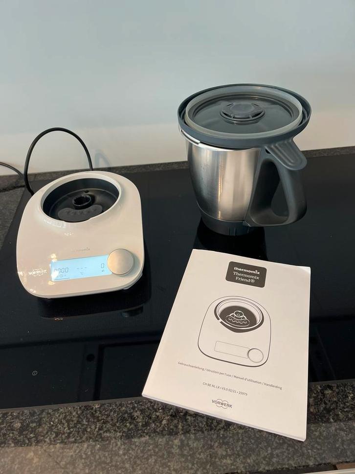 Thermomix Friend CS100BX en mengbeker, Elektronische apparatuur, Keukenmixers, Zo goed als nieuw, Ophalen of Verzenden