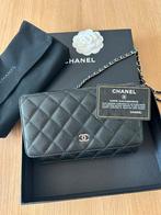 chanel wallet on a chain (woc), Schoudertasje, Zo goed als nieuw, Zwart, Ophalen