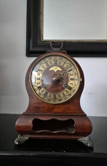 John thomas london tafelklok  beschikbaar voor biedingen