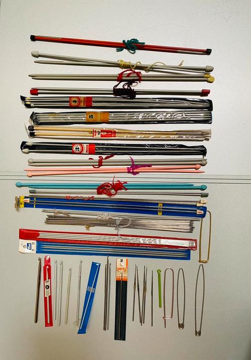 🍄 Lot  Breinaalden + Haakpennen + grote spelden, Hobby en Vrije tijd, Breien en Haken, Gebruikt, Breien of Haken, Ophalen of Verzenden