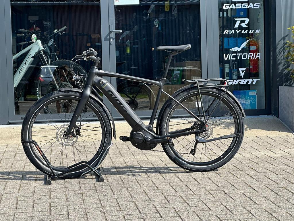 ② Vtc electrique GIANT FASTROAD velo neuf exposition — Vélos