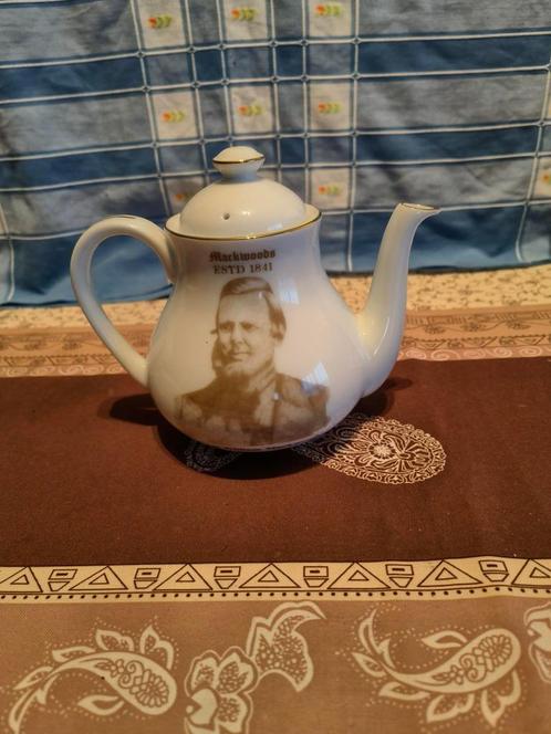 Vintage Engels theepotje, Antiek en Kunst, Antiek | Keramiek en Aardewerk, Ophalen
