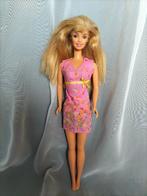 Barbie "robe fleurie", Enfants & Bébés, Jouets | Poupées, Utilisé, Enlèvement ou Envoi, Barbie