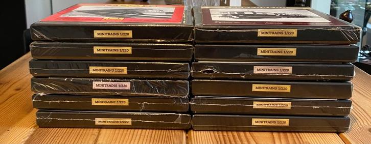 Minitrains Atlas 1/220 negen onder de cello 19 treinen, Hobby en Vrije tijd, Modeltreinen | H0, Nieuw, Treinset, Overige merken