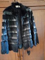 Leuke jas zwart van konijn en echt leder maat size 2., Ophalen of Verzenden, Gedragen, Zwart