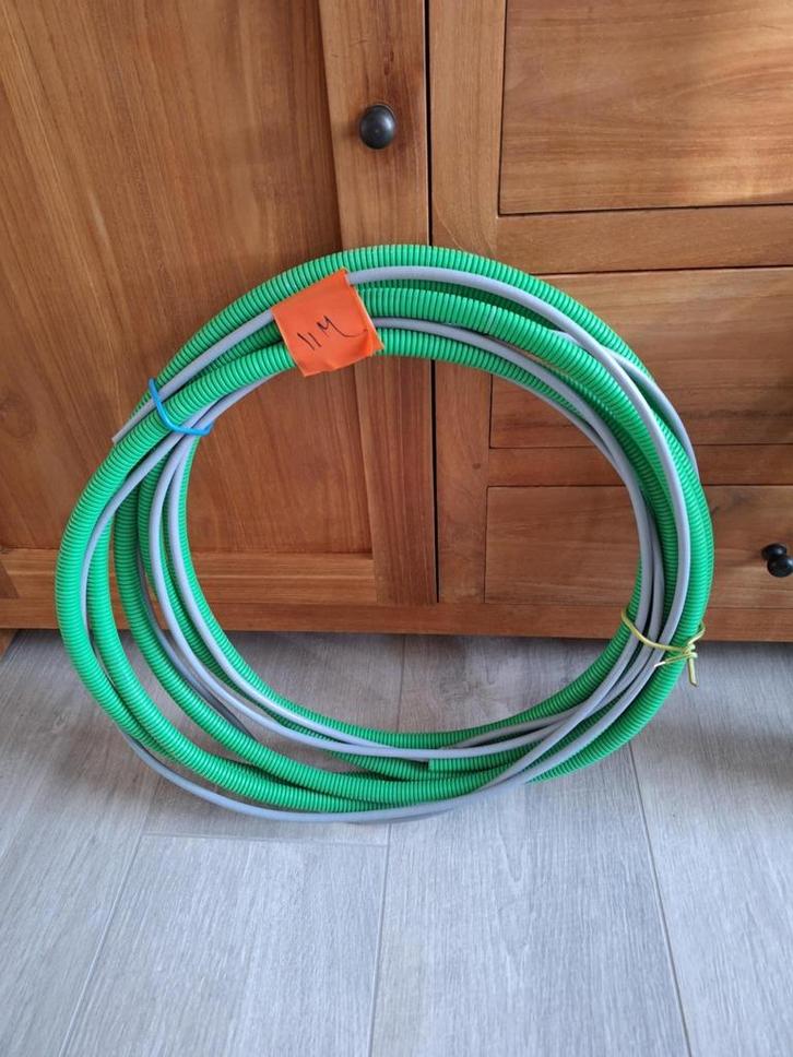 Internet kabel PVC 6 * 11 Meter, TV, Hi-fi & Vidéo, Câbles audio & Câbles de télévision, 5 à 10 mètres, Enlèvement