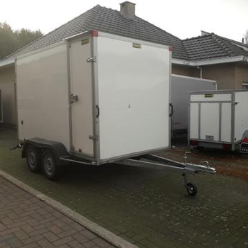 gesloten aanhangwagens divers prijs beschikbaar voor biedingen