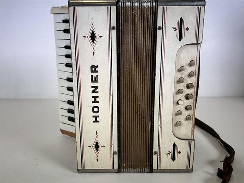 A3667. Hohner 2 octaaf accordeon, jaren '40/'50, Musique & Instruments, Accordéons, Utilisé, Hohner, Enlèvement ou Envoi