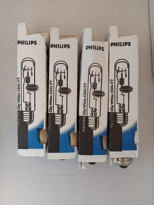 Lampen Philips, Doe-het-zelf en Bouw, Bouwverlichting, Zo goed als nieuw, Lamp, 50 tot 200 watt, Ophalen