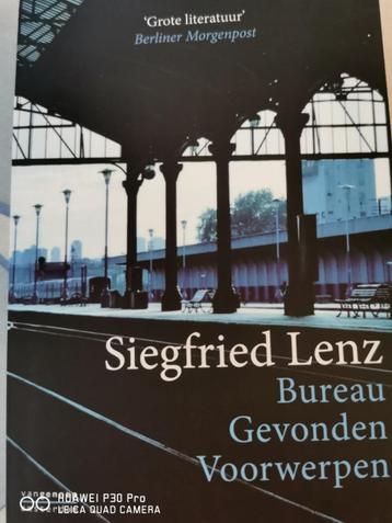 Bureau gevonden voorwerpen beschikbaar voor biedingen