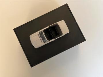 BMW 2002 cabrio 1:43 beschikbaar voor biedingen