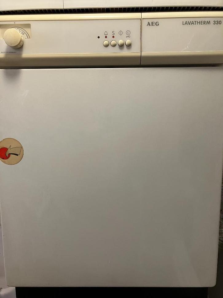 Droogkast, Elektronische apparatuur, Droogkasten, Gebruikt, Luchtafvoer, 6 tot 8 kg, Ophalen