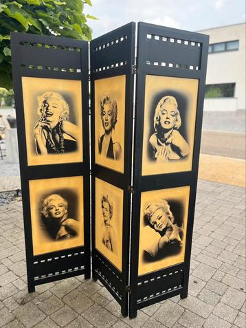 Séparateur de pièce (thème Marilyn Monroe) disponible aux enchères