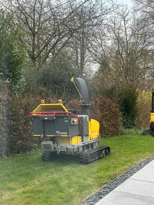 Hakselen snoeihout met rupshakselaar, Tuin en Terras, Hakselaars, Ophalen