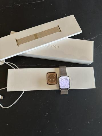 apple watch 8 goud milanese 45mm always on screen beschikbaar voor biedingen