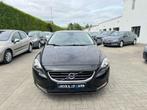 Volvo V40 T2 Benzine Ocean Race * 1 JAAR GARANTIE * !, Auto's, Volvo, Navigatiesysteem, 122 pk, Gebruikt, 4 cilinders