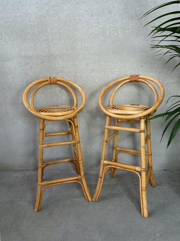 2X Vintage Tiki Barkrukken – Bamboe beschikbaar voor biedingen