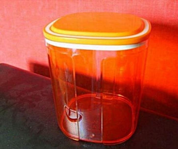 tupperware:grande boîte vitrine, Maison & Meubles, Cuisine| Tupperware, Neuf, Boîte, Orange, Enlèvement ou Envoi