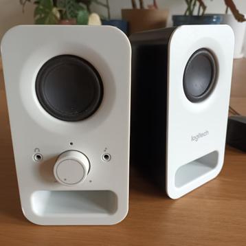 90s luidsprekerboxjes Logitech beschikbaar voor biedingen