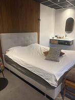 Bed met hoofdbord, Huis en Inrichting, Ophalen, Gebruikt, Tweepersoons, Landelijk