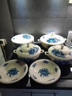 Servies met blauwe bloemen, Ophalen